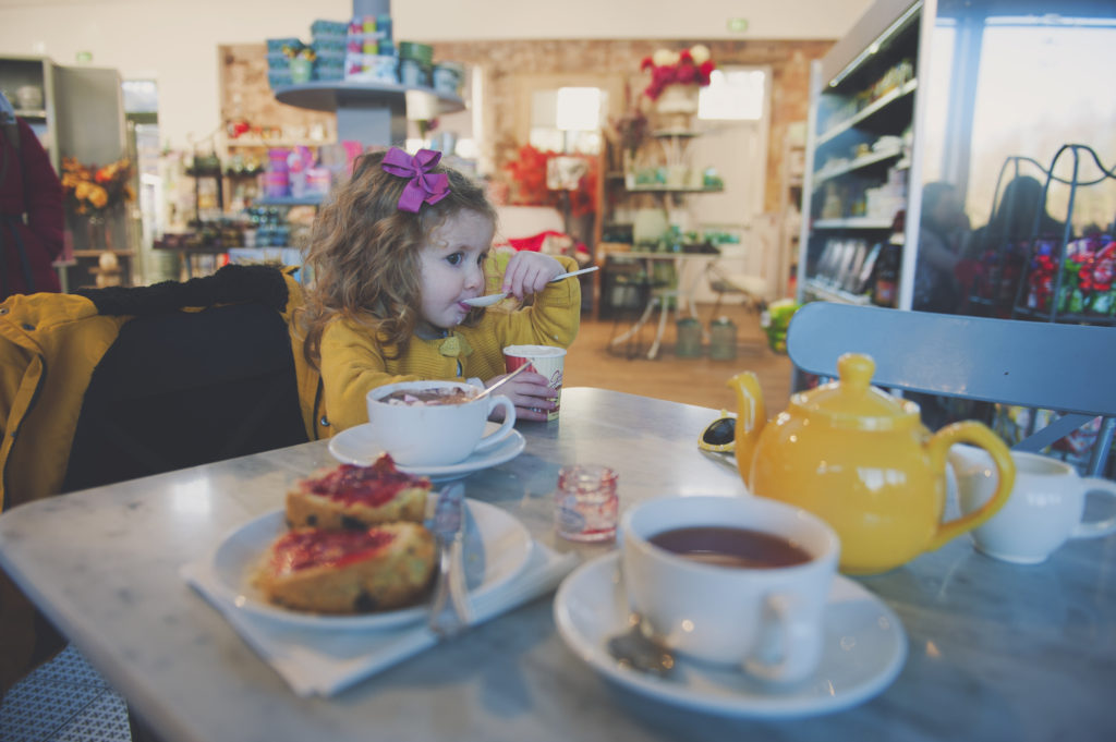 best tea shops in edinburgh, coffee shop edinburgh, uk cafes, days out for kids, edinburgh parent blogger, edinburgh mummy blogger, tea journals diaries, tea dates, days out edinburgh